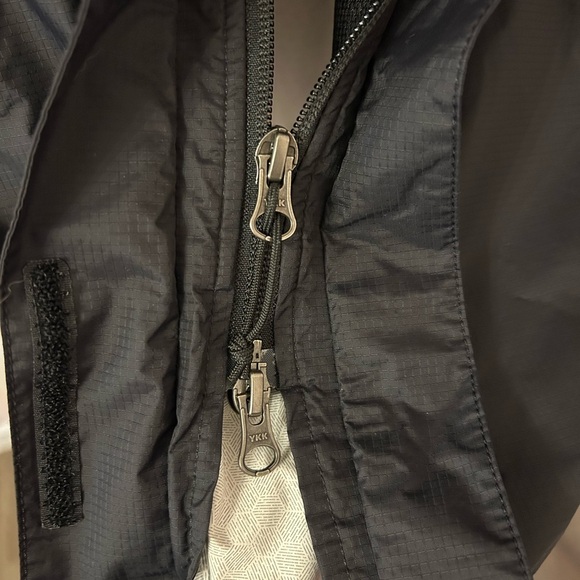 The North Face DryVent Long Rain Shell Jacket Hooded Black Women’s Small - Picture 7 of 9